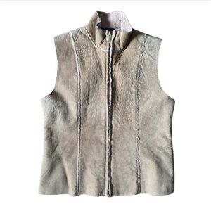 EXPRESS Women’s Beige Leather Sleeveless Zip Up Vest Size M